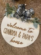 Load image into Gallery viewer, Hi. Hey. Hello. Home Doorhanger - 3D Welcome door decor - wooden hand painted doorhanger