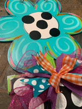 Load image into Gallery viewer, Flower door hanger, spring flower, summer flower - DoorBadges