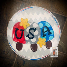 Load image into Gallery viewer, USA - July 4th Round Door Hanger - DoorBadges