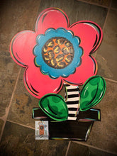 Load image into Gallery viewer, Funky Flower in a Pot door hanger, spring flower - DoorBadges