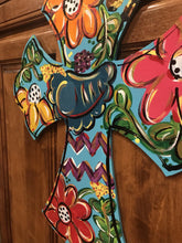 Load image into Gallery viewer, Cross Door Hanger - Flowers - - DoorBadges