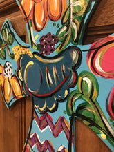 Load image into Gallery viewer, Cross Door Hanger - Flowers - - DoorBadges