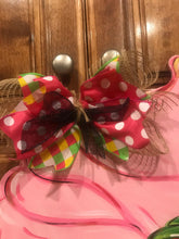 Load image into Gallery viewer, Summer Door Hanger - Cupcake door Decor - summer wreath - Strawberry hand painted personalized door hanger - DoorBadges