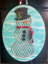 Load image into Gallery viewer, Snowman Chicken wire oval Door Hanger - Snowman Gift -  Holiday Winter Door Decor - DoorBadges