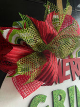 Load image into Gallery viewer, Merry Grinchmas Round door hanger -WHS FB - DoorBadges
