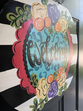 Load image into Gallery viewer, Welcome Round with Leopard and Flowers Everyday Door Hanger - DoorBadges