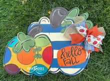 Load image into Gallery viewer, Pumpkin Group Door Hanger - Fall - Autumn - harvest - Thanksgiving -  pumpkin - thankful - cut out hand painted door hanger - DoorBadges