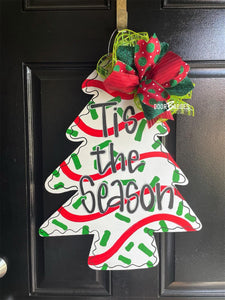 Christmas Cake Door Hanger - Tree Door Decoration - DoorBadges